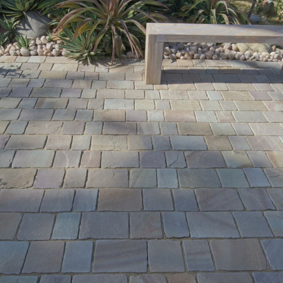 Cobble setts
