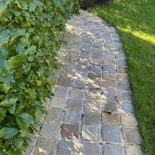 Paving Superstore _ Antique Sandstone 'Select Range' Fossil Buff - SETTS