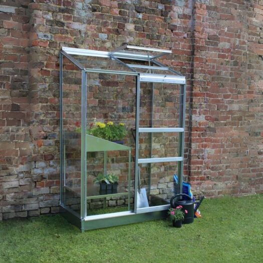 Halls _ Wall Garden 24
