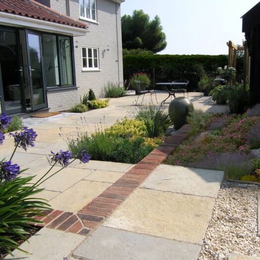 Strata Paving _ Tumbled Limestone 'Amalfi' Holton Lime - PAVING SLABS