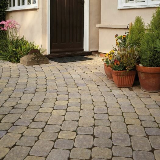 Brett Paving_Concrete 'Aura' Bronze Fleck-BLOCK PAVING