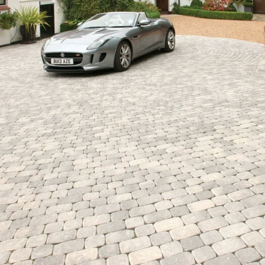 Brett Paving _ Concrete 'Aura' Silver Fleck - BLOCK PAVING