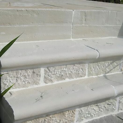 Strata Paving _ Riven Sandstone Mint-BULLNOSE STEPS & COPING