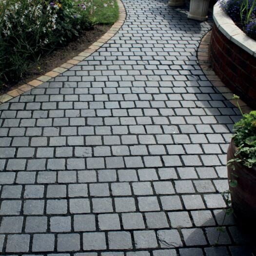 Natural Paving _ Antique Limestone 'Cobblestone' Ebony - SETTS