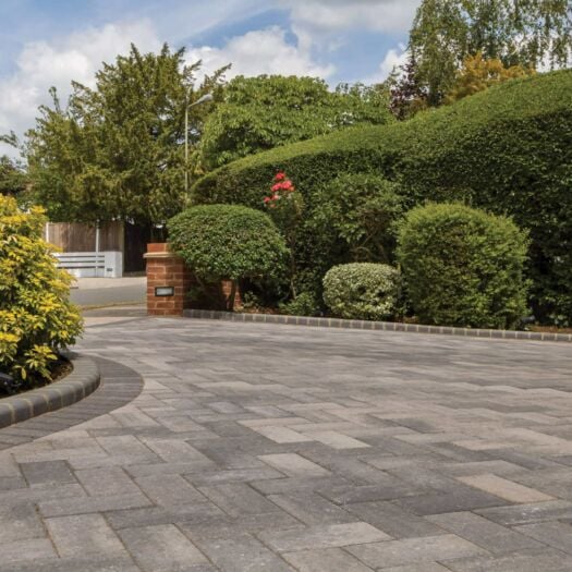 Brett Paving _ Concrete 'Delta' Silver Haze - BLOCK PAVING