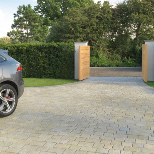 Stonemarket Paving _ Sawn & Tumbled Limestone 'Elemental Paviors' Flaxen - BLOCK PAVING