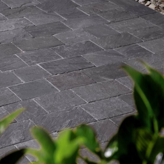 Natural Paving _ Riven Limestone 'Fossestone' Ebony - BLOCK PAVING