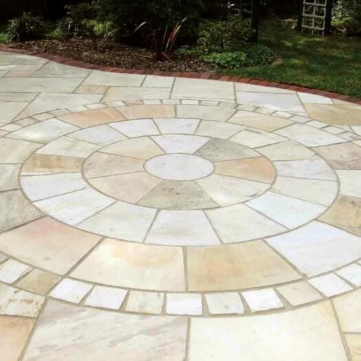 Paving Superstore _ Riven Sandstone 'Element Range' Fossil Mint- PAVING CIRCLE FEATURE KITS