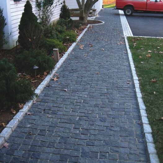 Strata Paving_Granite Black-SETTS