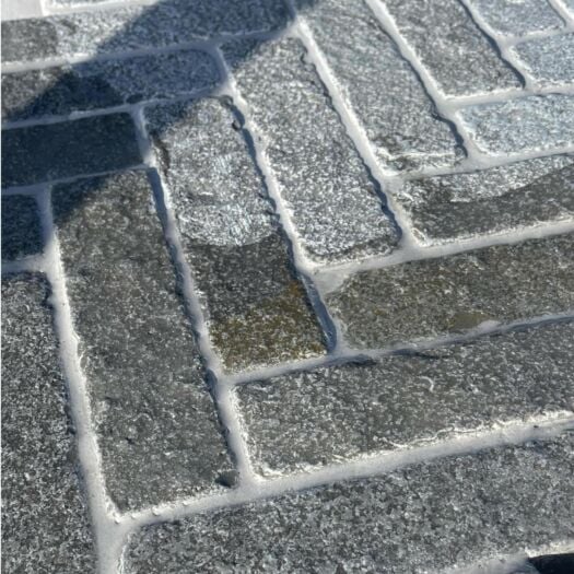 Paving Superstore _ Antique Limestone 'Select European Linea Style' Grey - BLOCK PAVING