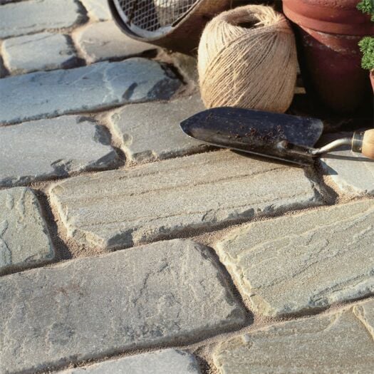 Paving Superstore _ Antique Sandstone 'Select Range' Kandla Grey - SETTS