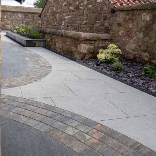 Talasey _ Porcelain 'Vitripiazza Cava' Quartz Lucenta - PAVING SLABS