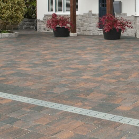 Stonemarket Paving _ Concrete 'Medley Driveway' Sierra Smooth-BLOCK PAVING