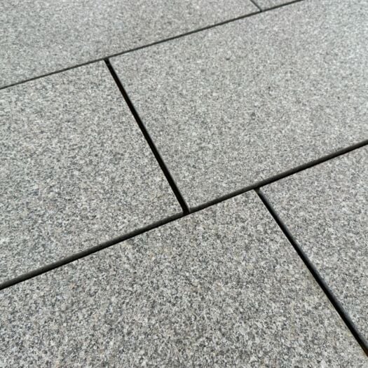 Paving Superstore _ Flamed Granite 'Primary Range' Misty Grey Rose - PAVING SLABS