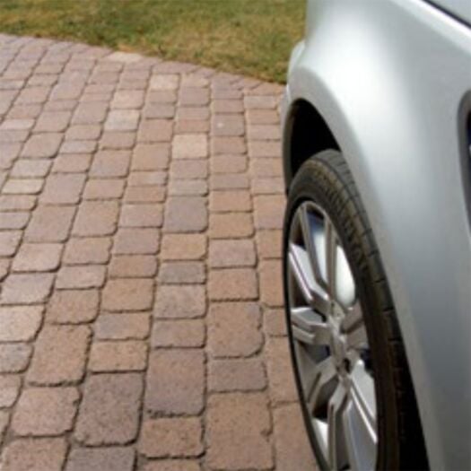 Breedon Paving _ Concrete 'Norfolk Rumbled' Burnt Ochre - BLOCK PAVING