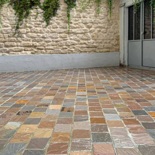 Paving Superstore _ Riven Sandstone 'Ideal Range' Raj Blend - SETTS