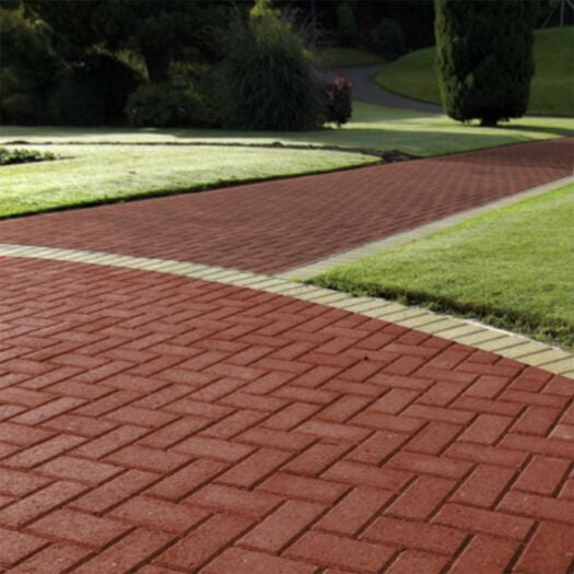 Breedon Paving _ Concrete 'Classic & Drive' Red-BLOCK PAVING