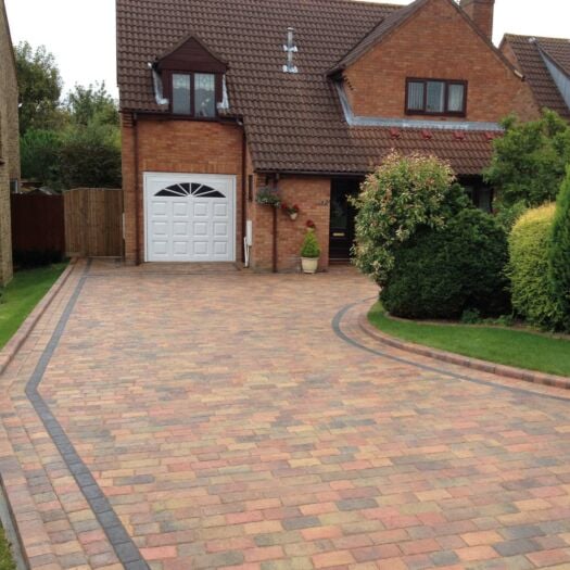 Brett Paving _ Concrete 'Regatta Trio' Autumn Gold-BLOCK PAVING