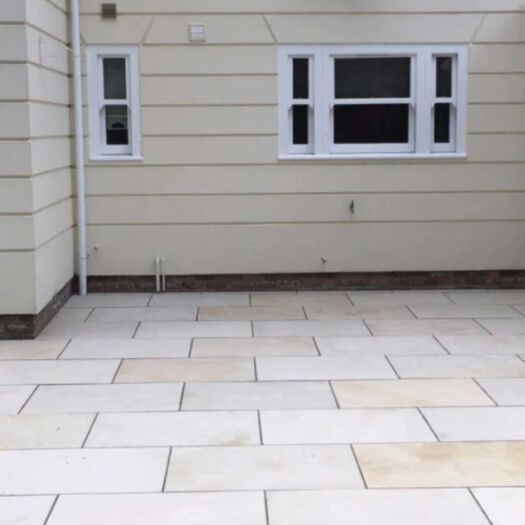 Paving Superstore _ Sawn & Honed Sandstone 'Element Range' Mint White - PAVING SLABS