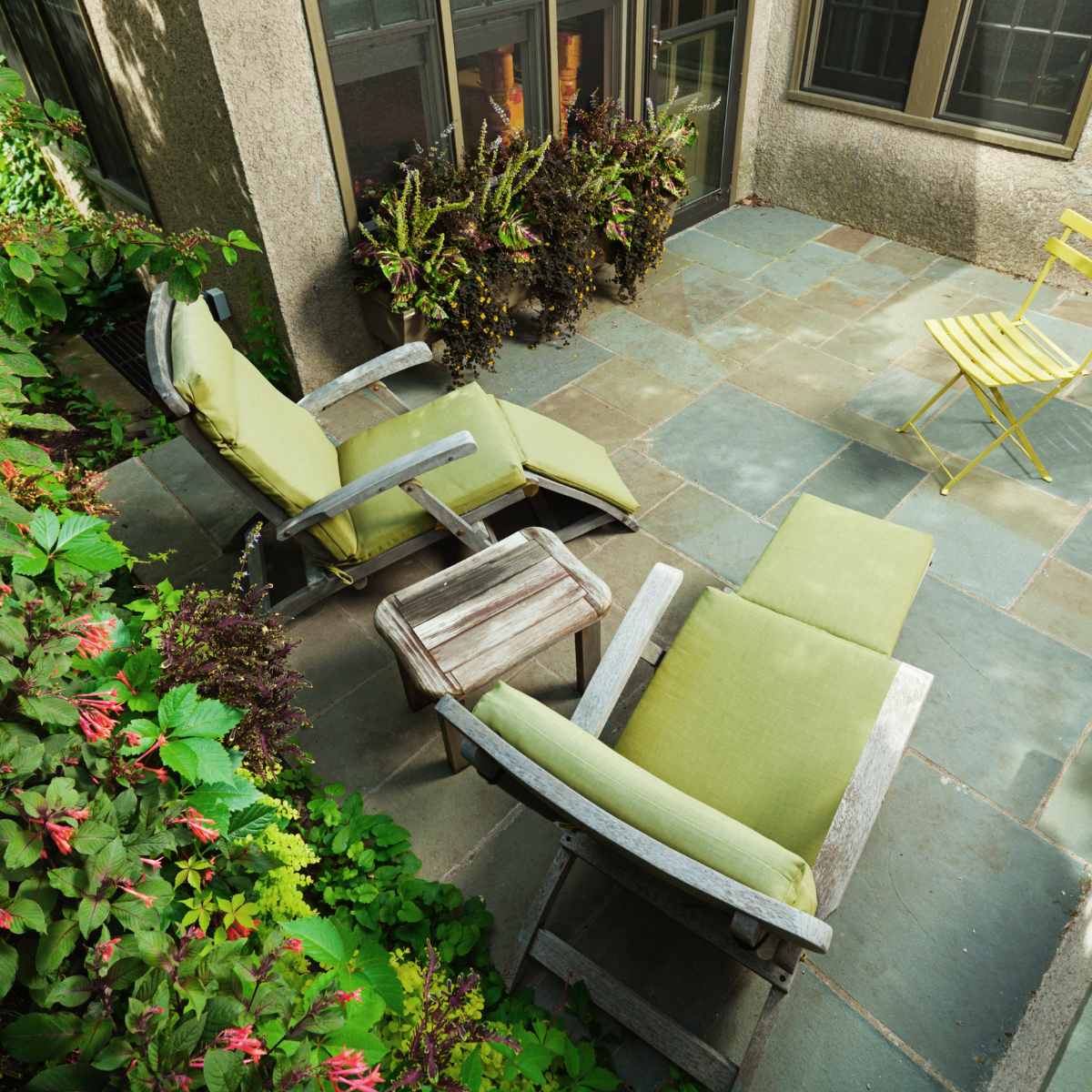 8 Patio Design Ideas for Small Gardens