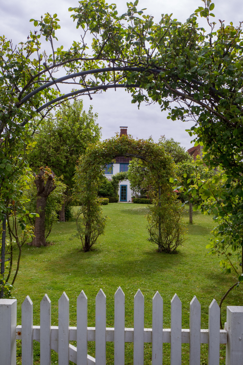 One Simple Thing that will Greatly Enhance your Garden